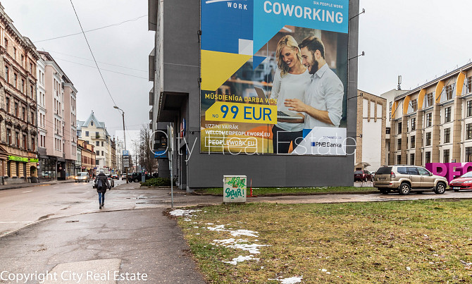 Fasādes māja, ieeja no ielas, logi vērsti mājas abās pusēs, guļamistabu skaits 4 gab., Rīga - foto 18