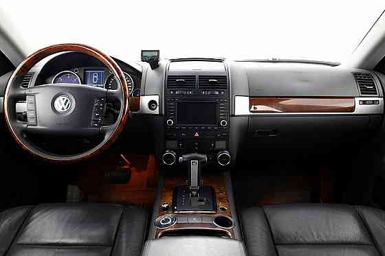 Volkswagen Touareg Highline ATM 3.0 TDI 165kW Tallina