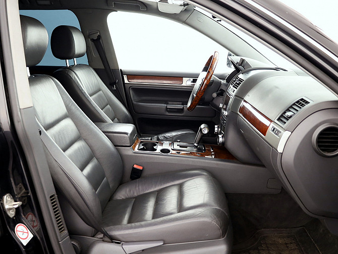 Volkswagen Touareg Highline ATM 3.0 TDI 165kW Tallina - foto 6