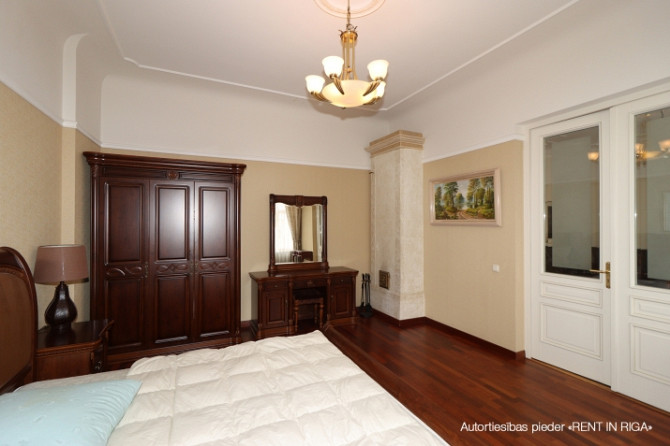 Pārdod aristokrātisku jūgendstila dzīvokli Rīgas centrā  Kr. Barona ielā 60  Piedāvājumā Rīga - foto 12