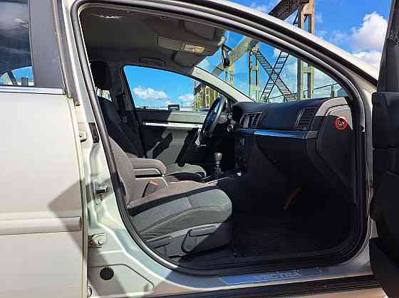 Opel Vectra Comfort Facelift 1.8 103kW Таллин