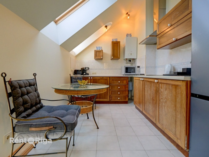 Сдаётся двухкомнатная мансардная квартира на берегу моря в историческом здании Юрмала - изображение 15