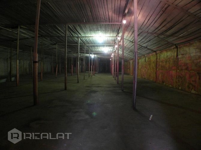 Nomā angāru, kurš atrodas industriālajā teritorijā; Angāra kopējā platība ir 450 m2; Angārā ir pieej Рига - изображение 17