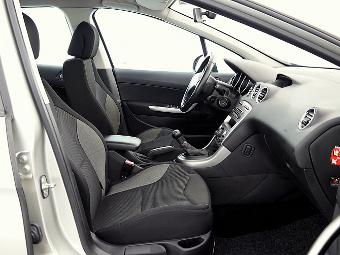 Peugeot 308 Elegance 1.6 88kW Таллин - изображение 6