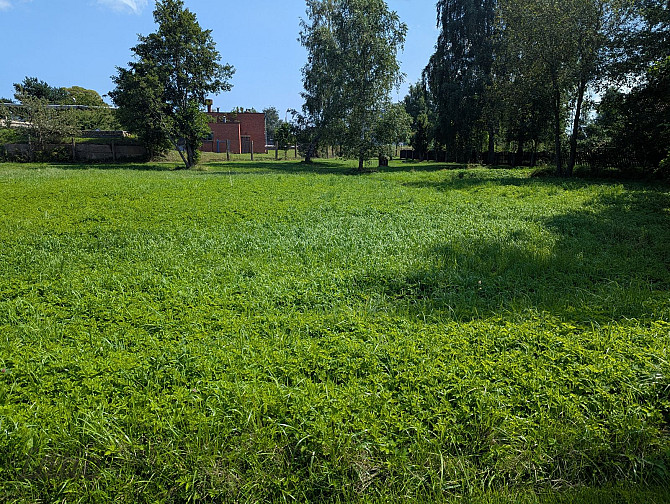 Pavisam tuvu jūrai pardod plašu īpašumu, kas sastāv no 2 zemes gabaliem (0,55 un 0,3855 ha) un Talsi un Talsu novads - foto 6