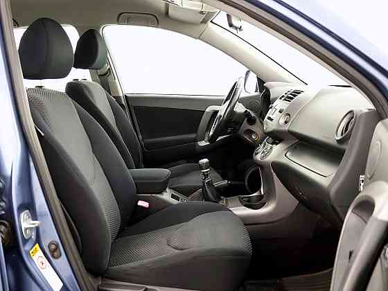 Toyota RAV4 Linea Sol 2.2 D-4D 100kW Tallina