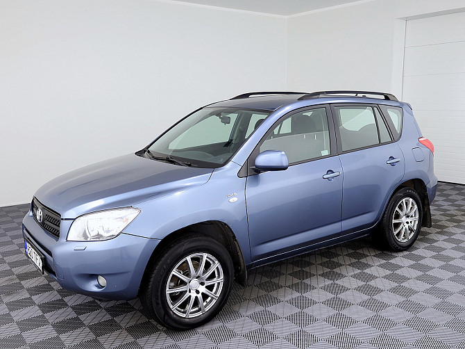 Toyota RAV4 Linea Sol 2.2 D-4D 100kW Tallina - foto 2
