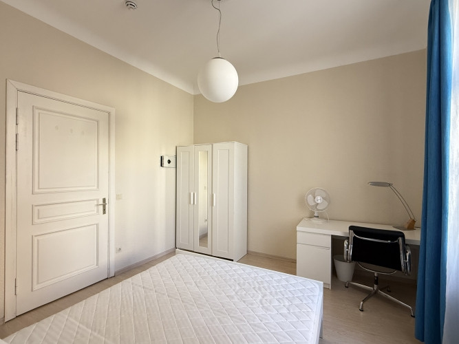 Ilgtermiņā izīrē 3 istabu dzīvokli Vīlandes ielā  Klusajā centrā (piemērots studentiem). Rīga - foto 7