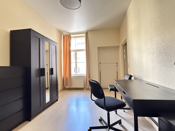 Ilgtermiņā izīrē 3 istabu dzīvokli Vīlandes ielā  Klusajā centrā (piemērots studentiem). Rīga - foto 9