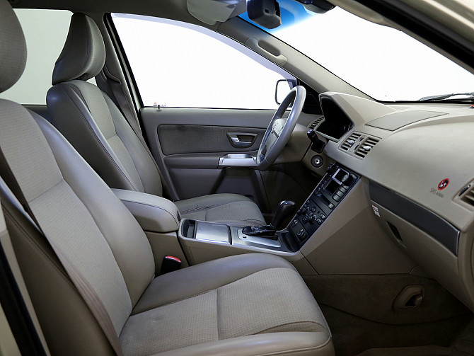 Volvo XC90 Summum ATM 2.4 D5 136kW Таллин - изображение 6