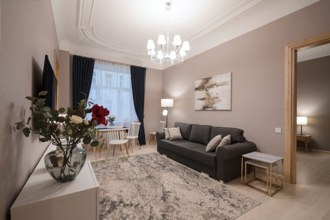 2- istabu dzīvoklis Rīgas klusajā centrā, apskaužamā Dzirnavu/ Antonijas krustojumā, kas ir Rīga - foto 1