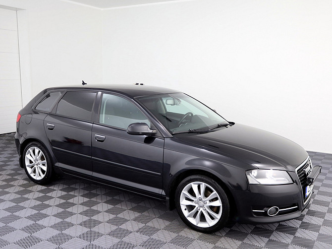 Audi A3 Sportback Comfortline 2.0 TDI 103kW Tallina - foto 1