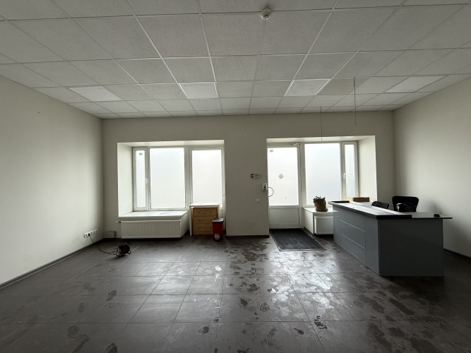 Pārdod tirdzniecības telpas Rīgas centrā  ideāla vieta veikalam vai pakalpojuma sniedzējiem! Rīga - foto 13