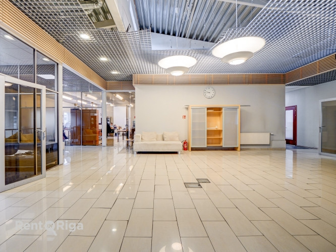 Biroja telpas Pļavniekos, jaunā biroju noliktavu  kompleksā, 2. stāvā.   Fiksēta nomas maksa. Rīga - foto 17