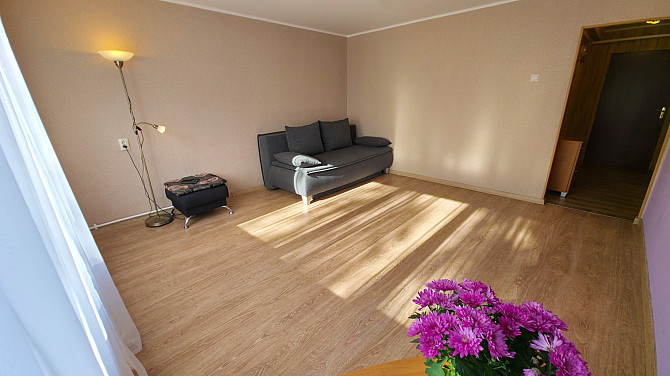 Dzīvokļa video tūri var noskatīties, nospiežot uz mājas lapas sludinājuma lejas daļā.
Pārdodam... Саласпилс - изображение 1