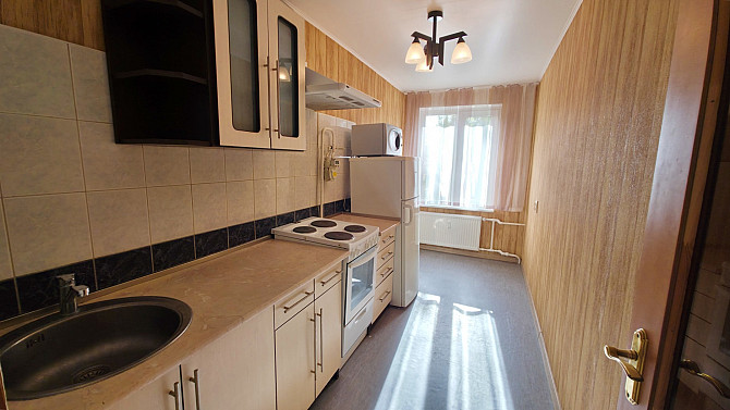 Dzīvokļa video tūri var noskatīties, nospiežot uz mājas lapas sludinājuma lejas daļā.
Pārdodam... Саласпилс - изображение 4