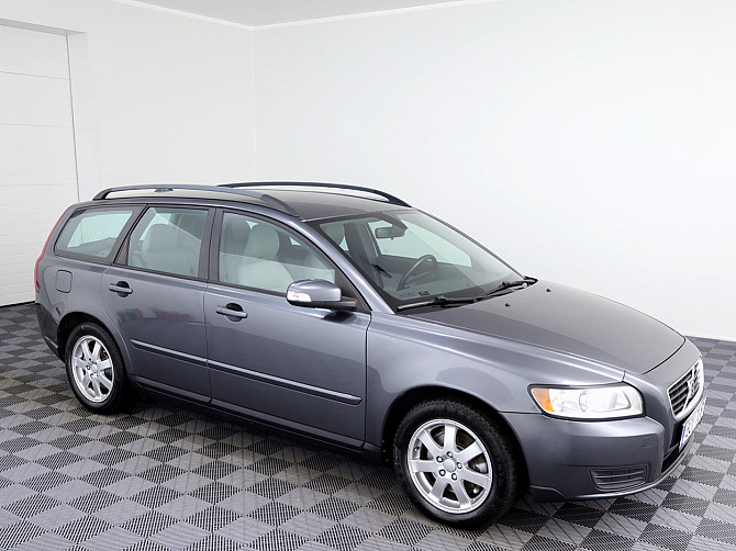 Volvo V50 Summum Facelift 2.0 D4 100kW Tallina - foto 1