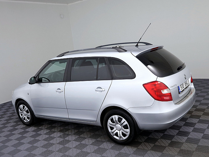 Skoda Fabia Comfortline Facelift 1.2 63kW Tallina - foto 4