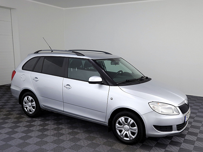 Skoda Fabia Comfortline Facelift 1.2 63kW Tallina - foto 1