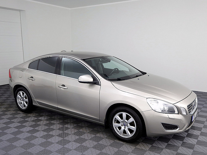 Volvo S60 Momentum ATM 2.0 177kW Tallina - foto 1