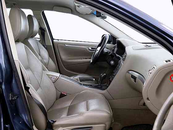Volvo V70 Summum Facelift ATM 2.4 D5 136kW Таллин