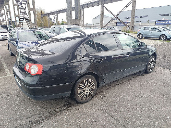 Volkswagen Passat Comfortline 1.6 85kW Таллин - изображение 3