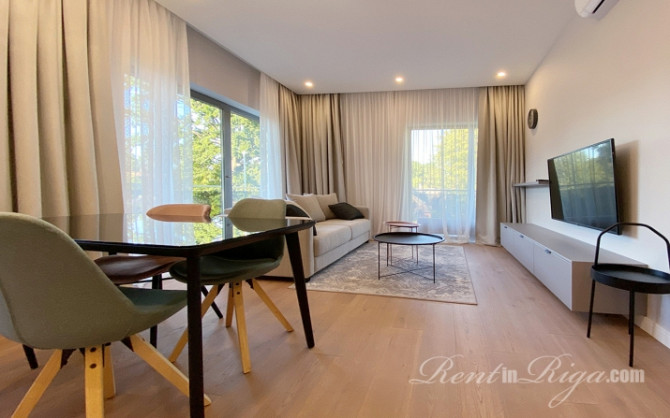 Īrei tiek piedāvāti pilnībā mēbelēti un aprīkoti apartamenti pie Lielupes, pastaigas Jūrmala - foto 2