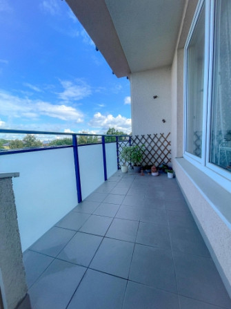 Izīrē gaišu un mājīgu dzīvokli projektā 