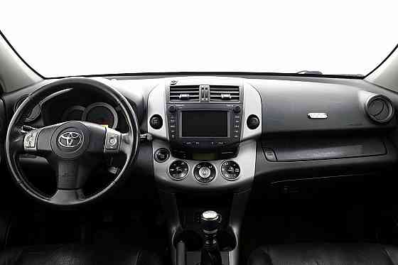 Toyota RAV4 Luxury 4x4 2.2 D-CAT 130kW Tallina