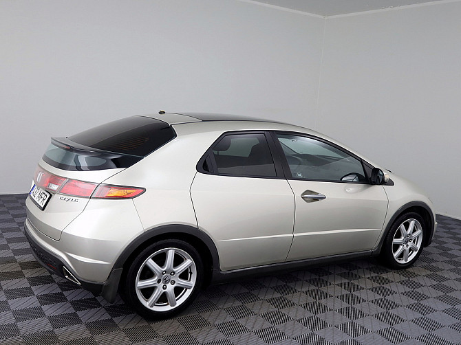 Honda Civic Elegance 1.8 103kW Таллин - изображение 3