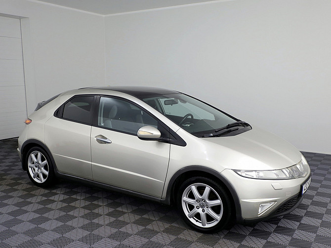 Honda Civic Elegance 1.8 103kW Таллин - изображение 1
