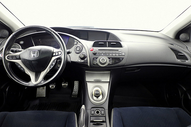Honda Civic Elegance 1.8 103kW Таллин - изображение 5
