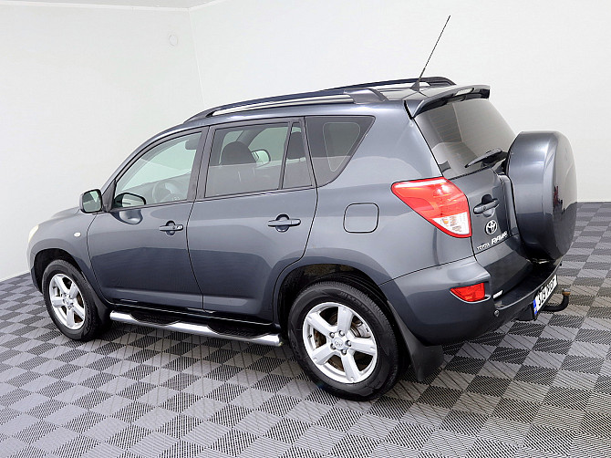 Toyota RAV4 Linea Sol ATM 2.0 112kW Tallina - foto 4