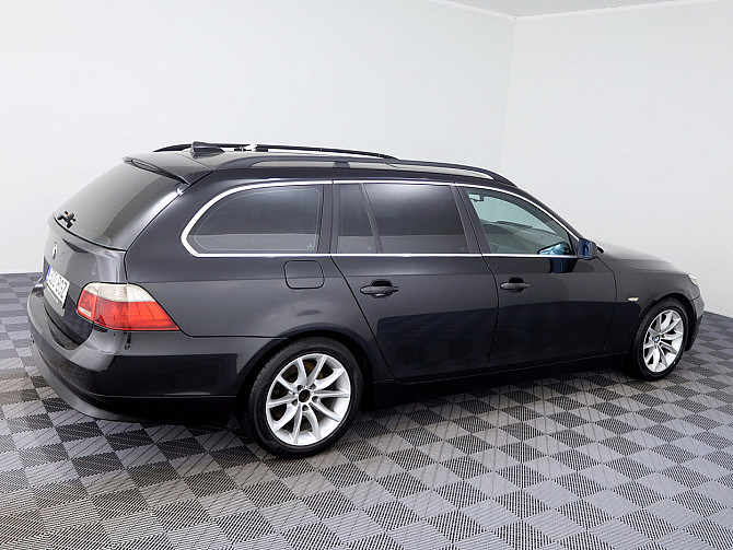 BMW 525 Touring Sportpakett 2.5 D 130kW Tallina - foto 3