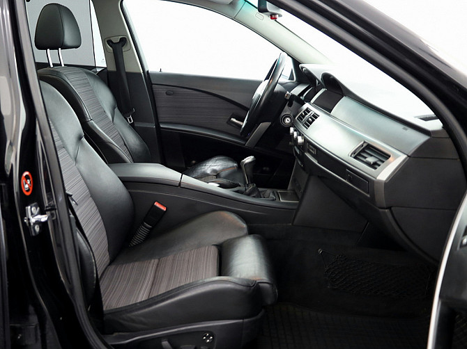 BMW 525 Touring Sportpakett 2.5 D 130kW Tallina - foto 6