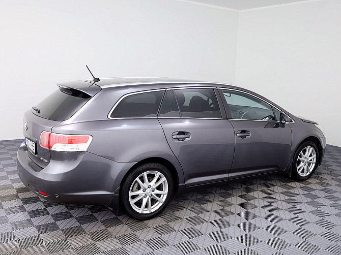 Toyota Avensis Linea Sol ATM 1.8 108kW Tallina - foto 3