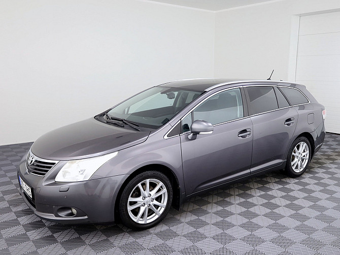 Toyota Avensis Linea Sol ATM 1.8 108kW Tallina - foto 2