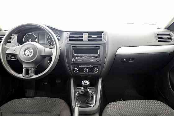 Volkswagen Jetta Comfortline 1.2 77kW Tallina