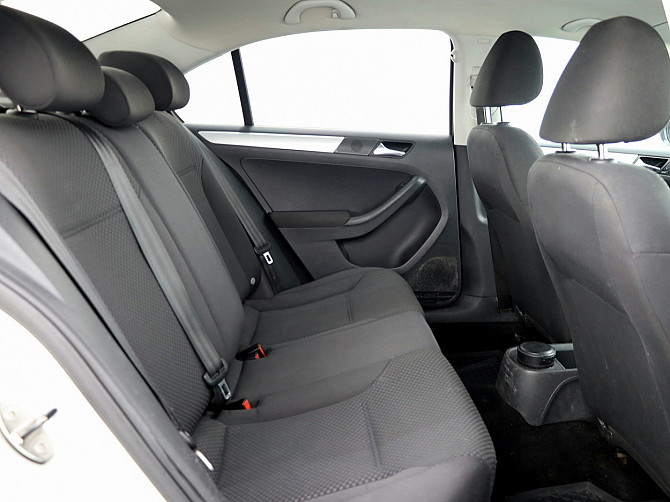 Volkswagen Jetta Comfortline 1.2 77kW Tallina - foto 7