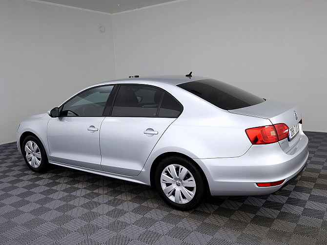 Volkswagen Jetta Comfortline 1.2 77kW Tallina - foto 4