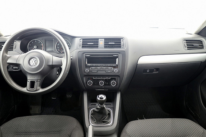 Volkswagen Jetta Comfortline 1.2 77kW Tallina - foto 5