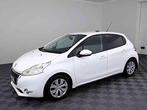 Peugeot 208 Elegance 1.2 60kW Tallina