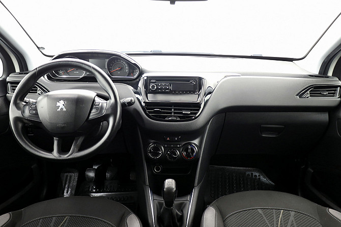 Peugeot 208 Elegance 1.2 60kW Tallina - foto 5