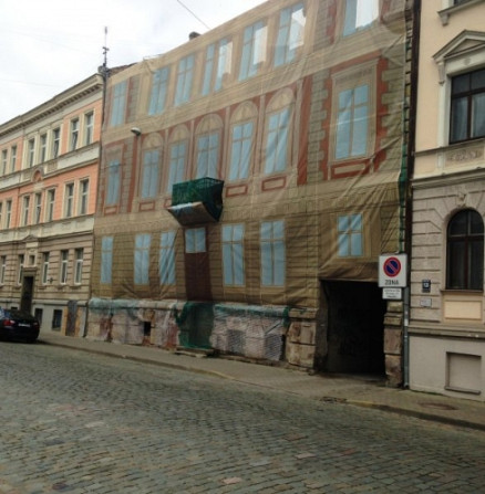 Pārdod investīciju objektu Rīgas klusajā centrā. Pašlaik objekts sastāv no trīs stāvu Rīga - foto 8