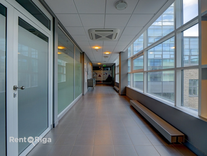 B klases biroja telpas  Mūkusalas ielā, European Trade Center  Izīrējas mūsdienīgas un Rīga - foto 4