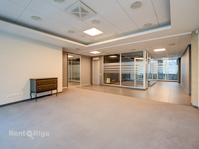 B klases biroja telpas  Mūkusalas ielā, European Trade Center  Izīrējas mūsdienīgas un Rīga - foto 8