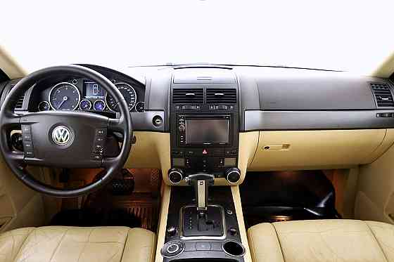 Volkswagen Touareg Highline ATM 3.0 TDI 165kW Tallina