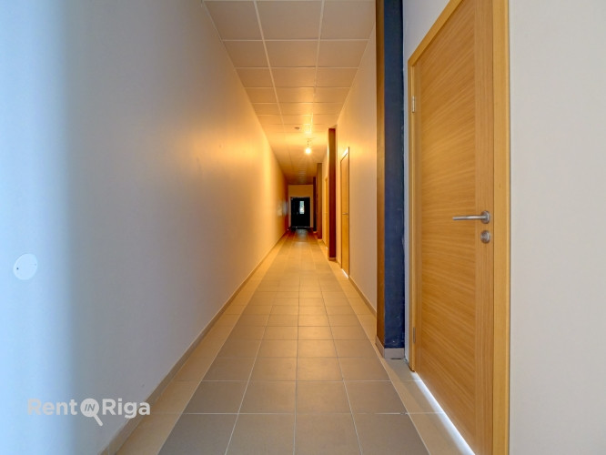 Neliels birojs nomai Brasas tilta rajonā, Tēraudlietuves ielā 22.  Piedāvājam 20 m biroja Rīga - foto 5