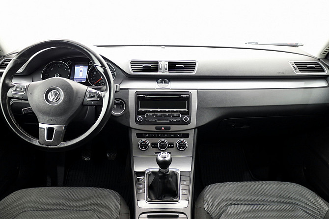 Volkswagen Passat Comfortline 2.0 TDI 103kW Таллин - изображение 5
