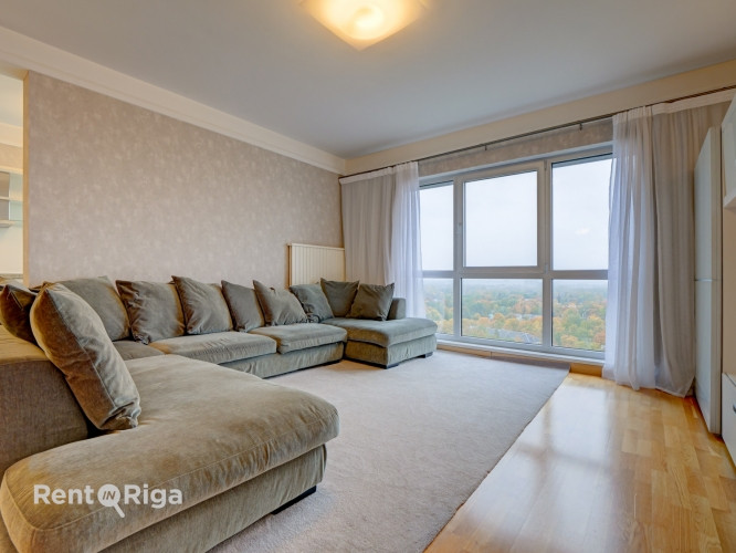 Светлая и красивая квартира в проекте Panorama Plaza. Квартира имеет практичную Рига - изображение 11